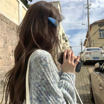 精灵高中:逃离骷髅海岸